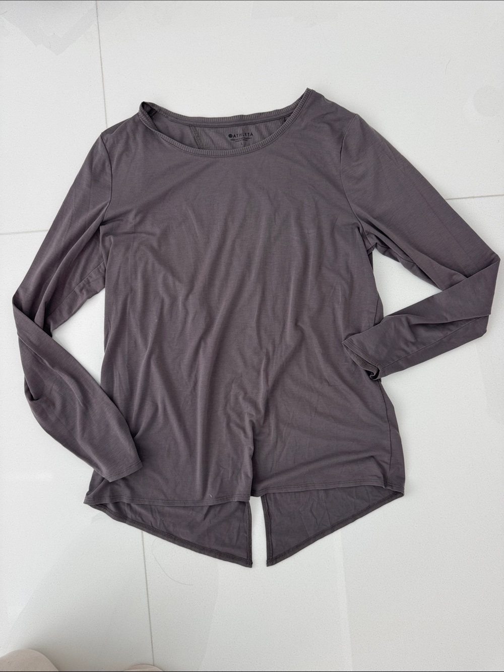 Athleta Long-Sleeve Split-Hem Tee - Charcoal